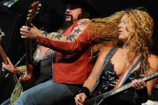 Nashville Pussy at Stubb's BarBQ, Austin, Texas