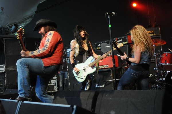 Nashville Pussy at Stubb's BarBQ, Austin, Texas