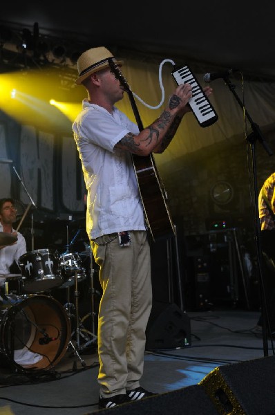 Nathen Maxwell & the Original Bunny Gang at Stubb's BarBQ, Austin, Texa