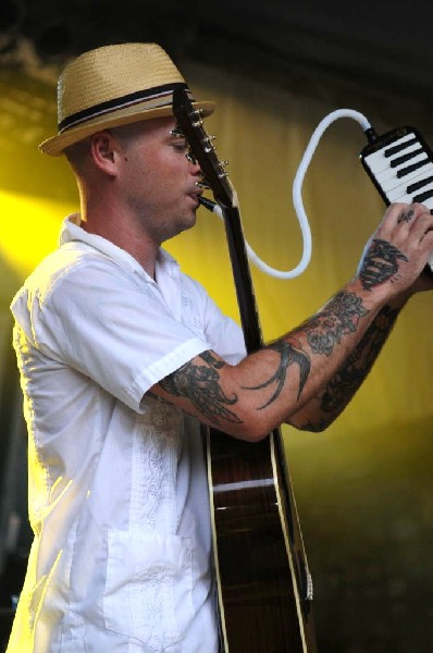 Nathen Maxwell & the Original Bunny Gang at Stubb's BarBQ, Austin, Texa