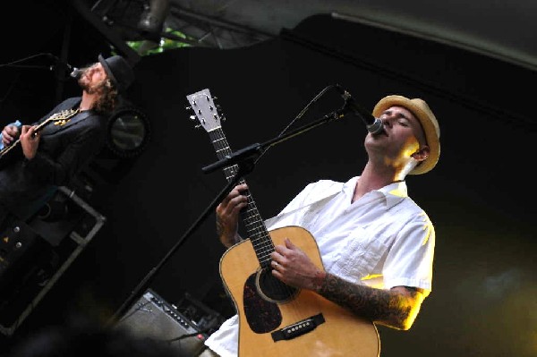 Nathen Maxwell & the Original Bunny Gang at Stubb's BarBQ, Austin, Texa