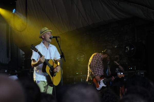 Nathen Maxwell & the Original Bunny Gang at Stubb's BarBQ, Austin, Texa