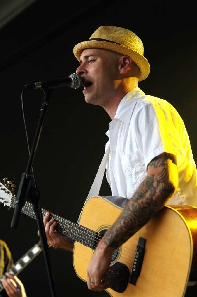 Nathen Maxwell & the Original Bunny Gang at Stubb's BarBQ, Austin, Texa