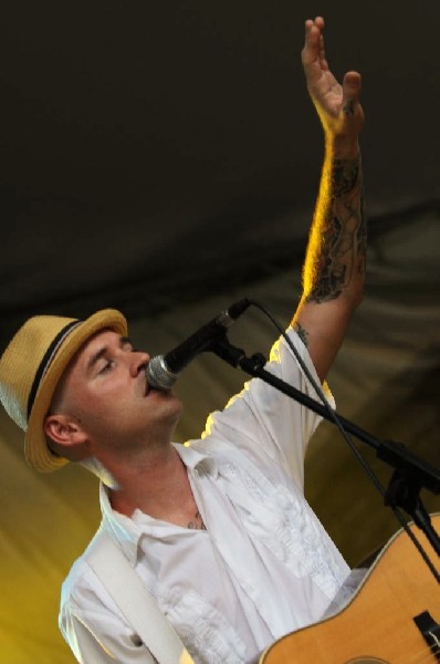 Nathen Maxwell & the Original Bunny Gang at Stubb's BarBQ, Austin, Texa