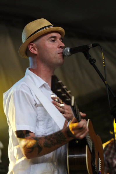 Nathen Maxwell & the Original Bunny Gang at Stubb's BarBQ, Austin, Texa