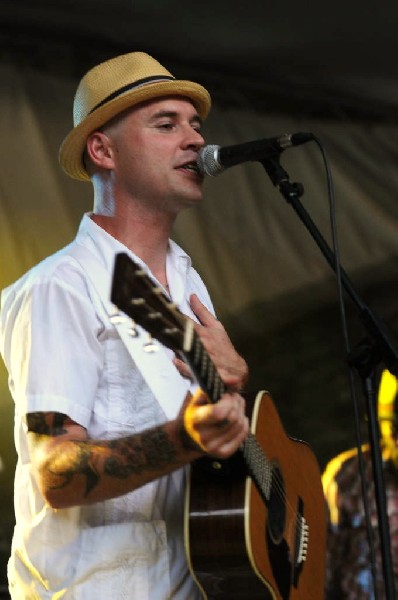 Nathen Maxwell & the Original Bunny Gang at Stubb's BarBQ, Austin, Texa