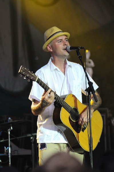 Nathen Maxwell & the Original Bunny Gang at Stubb's BarBQ, Austin, Texa
