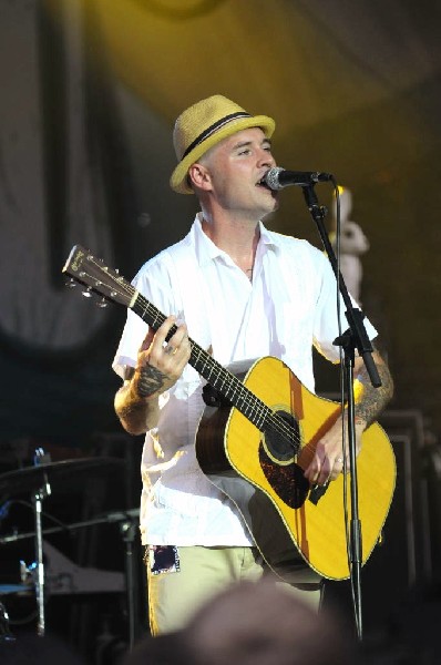 Nathen Maxwell & the Original Bunny Gang at Stubb's BarBQ, Austin, Texa