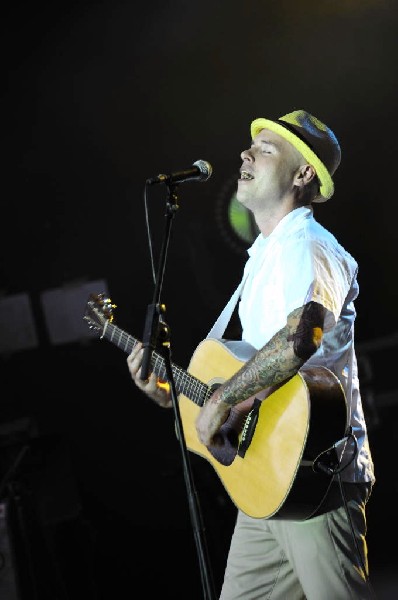 Nathen Maxwell & the Original Bunny Gang at Stubb's BarBQ, Austin, Texa