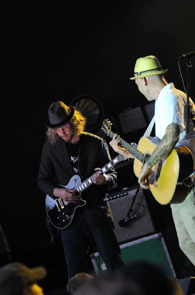 Nathen Maxwell & the Original Bunny Gang at Stubb's BarBQ, Austin, Texa