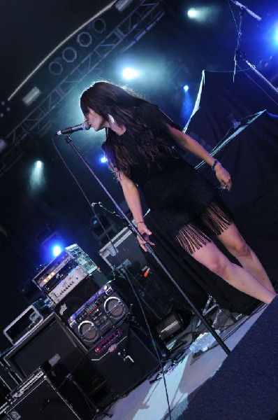 Nico Vega at Stubb's BarBQ 05/12/10