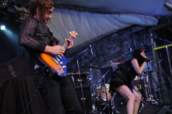 Nico Vega at Stubb's BarBQ 05/12/10