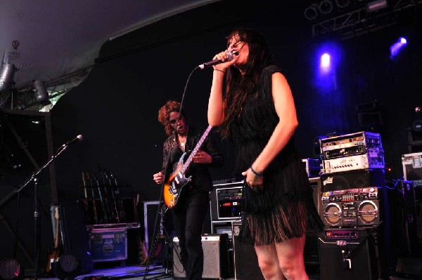 Nico Vega at Stubb's BarBQ 05/12/10