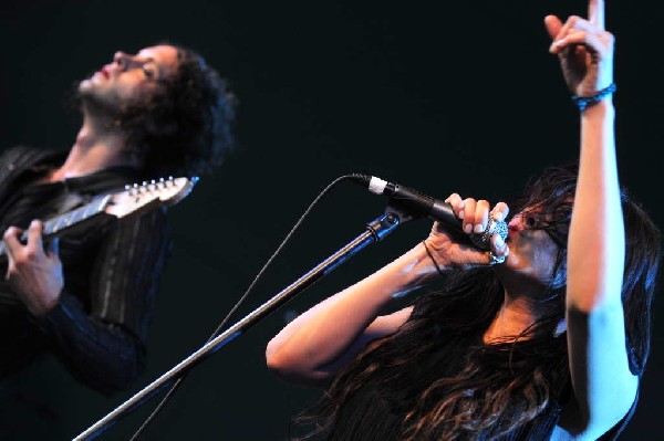 Nico Vega at Stubb's BarBQ 05/12/10