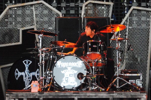 Papa Roach at the Verizon Wireless Amphitheater, Selma, Texas