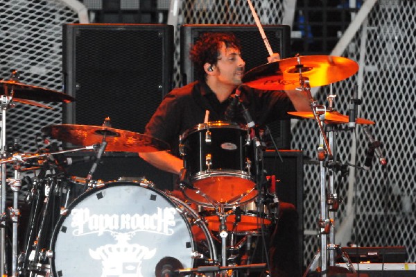 Papa Roach at the Verizon Wireless Amphitheater, Selma, Texas