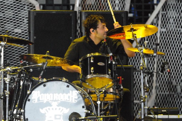 Papa Roach at the Verizon Wireless Amphitheater, Selma, Texas