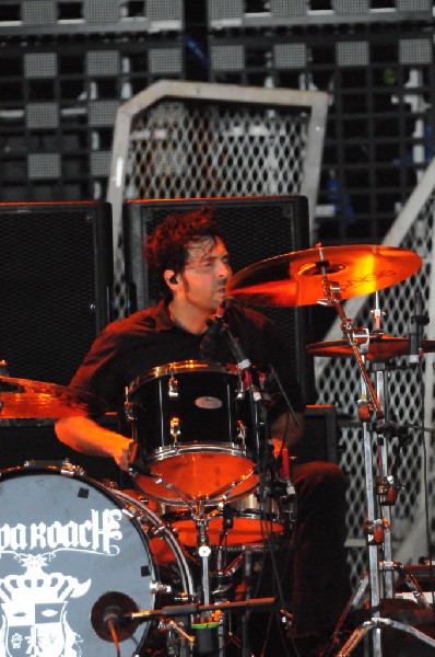 Papa Roach at the Verizon Wireless Amphitheater, Selma, Texas