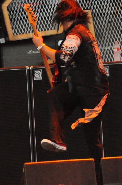 Papa Roach at the Verizon Wireless Amphitheater, Selma, Texas