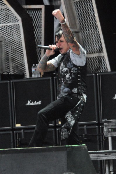 Papa Roach at the Verizon Wireless Amphitheater, Selma, Texas