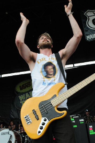 Paramore on the Route 66 Stage, Warped Tour, Verizon Wireless Amphitheater,
