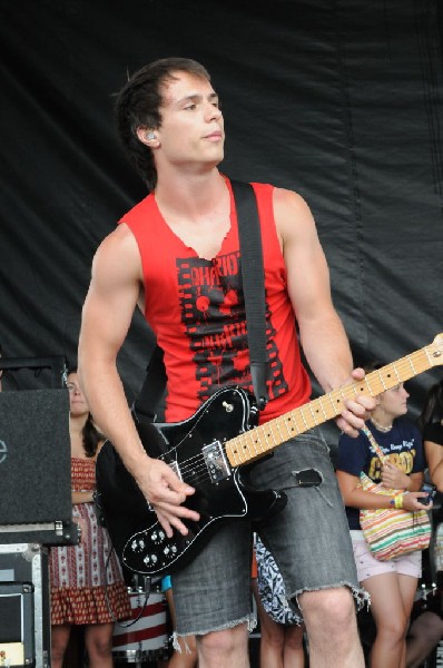 Paramore on the Route 66 Stage, Warped Tour, Verizon Wireless Amphitheater,