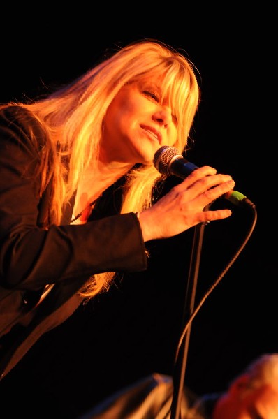 Paula Nelson at the Help Austin Help Haiti Benefit, Austin Music Hall