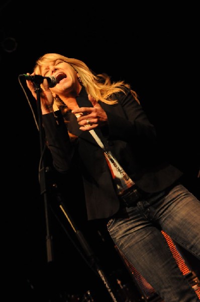 Paula Nelson at the Help Austin Help Haiti Benefit, Austin Music Hall