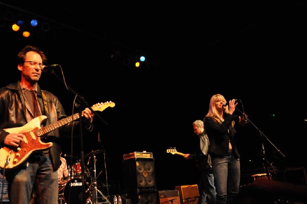Paula Nelson at the Help Austin Help Haiti Benefit, Austin Music Hall