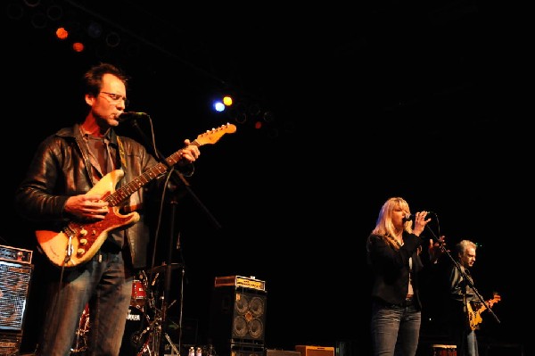 Paula Nelson at the Help Austin Help Haiti Benefit, Austin Music Hall