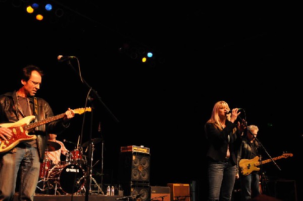 Paula Nelson at the Help Austin Help Haiti Benefit, Austin Music Hall