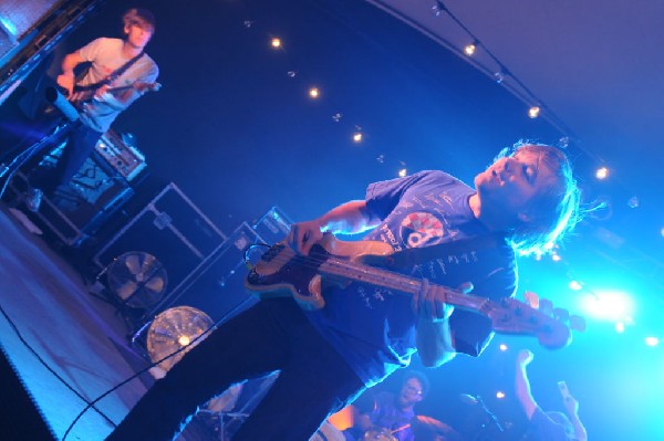 Pavement at Stubb's BarBQ Austin, Texas 09/28/10 - Photos by Jeff Barringer