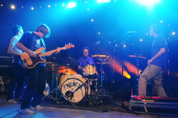 Pavement at Stubb's BarBQ Austin, Texas 09/28/10 - Photos by Jeff Barringer
