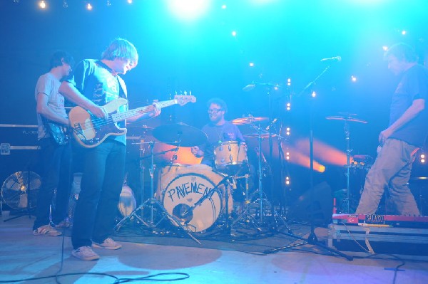 Pavement at Stubb's BarBQ Austin, Texas 09/28/10 - Photos by Jeff Barringer