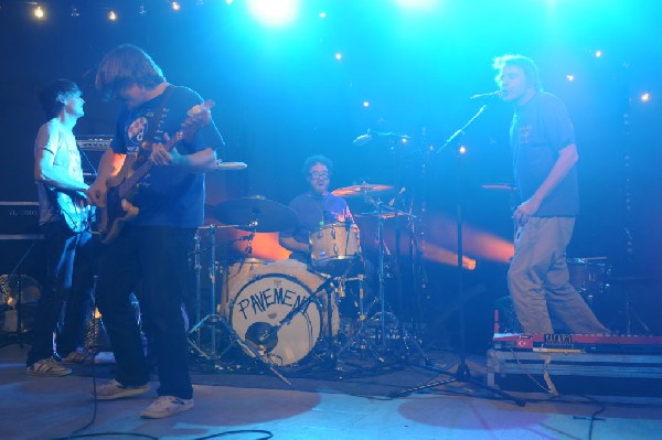 Pavement at Stubb's BarBQ Austin, Texas 09/28/10 - Photos by Jeff Barringer