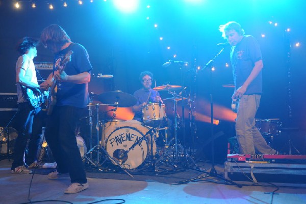 Pavement at Stubb's BarBQ Austin, Texas 09/28/10 - Photos by Jeff Barringer