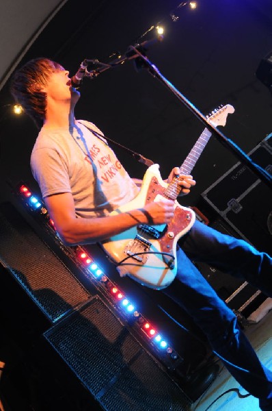 Pavement at Stubb's BarBQ Austin, Texas 09/28/10 - Photos by Jeff Barringer