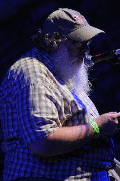 Pavement at Stubb's BarBQ Austin, Texas 09/28/10 - Photos by Jeff Barringer