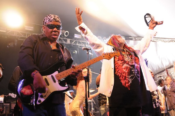George Clinton and Parliament Funkadelic at Stubb's BarBQ, Austin Texas, 04
