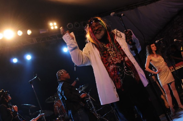 George Clinton and Parliament Funkadelic at Stubb's BarBQ, Austin Texas, 04