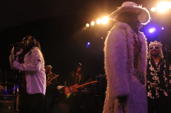 George Clinton and Parliament Funkadelic at Stubb's BarBQ, Austin Texas, 04