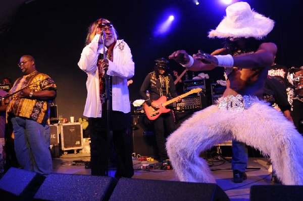 George Clinton and Parliament Funkadelic at Stubb's BarBQ, Austin Texas, 04