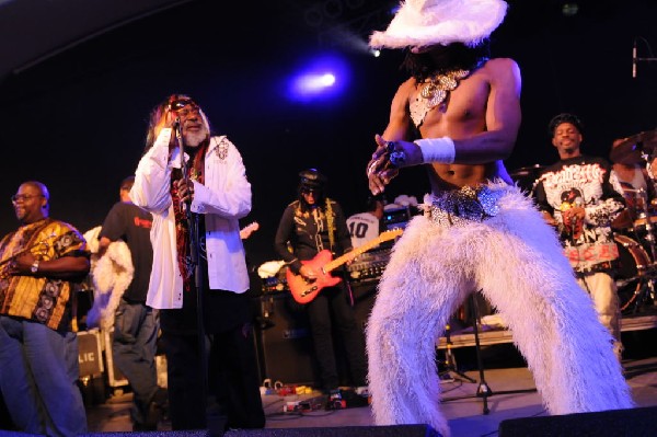 George Clinton and Parliament Funkadelic at Stubb's BarBQ, Austin Texas, 04