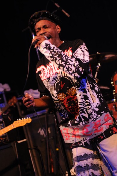 George Clinton and Parliament Funkadelic at Stubb's BarBQ, Austin Texas, 04