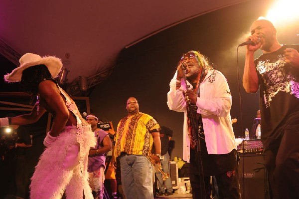 George Clinton and Parliament Funkadelic at Stubb's BarBQ, Austin Texas, 04