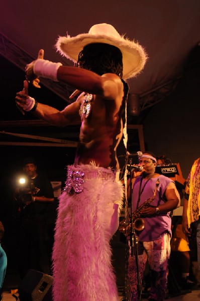 George Clinton and Parliament Funkadelic at Stubb's BarBQ, Austin Texas, 04