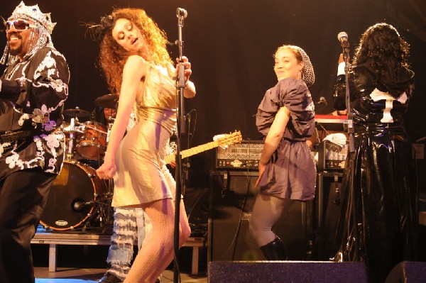 George Clinton and Parliament Funkadelic at Stubb's BarBQ, Austin Texas, 04