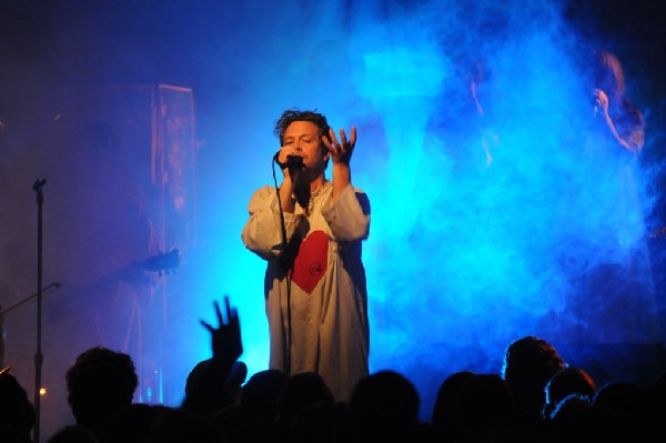 Polyphonic Spree at La Zona Rosa, Austin Texas 02/15/12 - photo by jeff bar