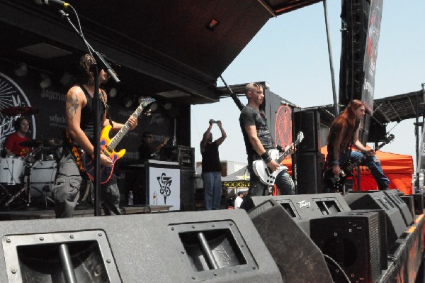 Powderburn at the Mayhem Festival Verizon Wireless Amphitheater