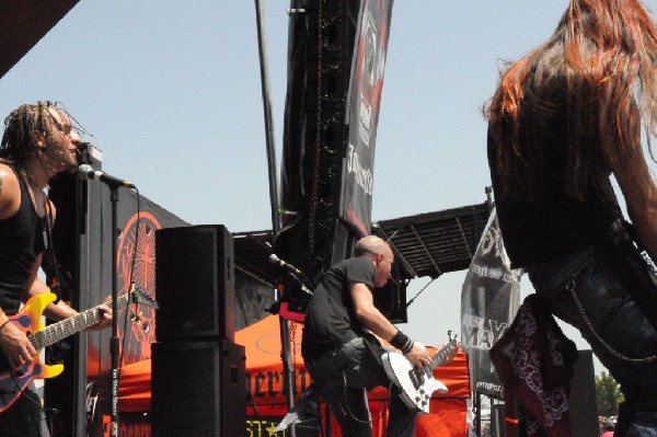 Powderburn at the Mayhem Festival Verizon Wireless Amphitheater